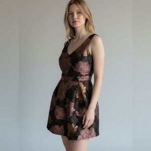 Miss Selfridge Mauve Pink & Metallic Gold Floral Mini Dress – Size 2